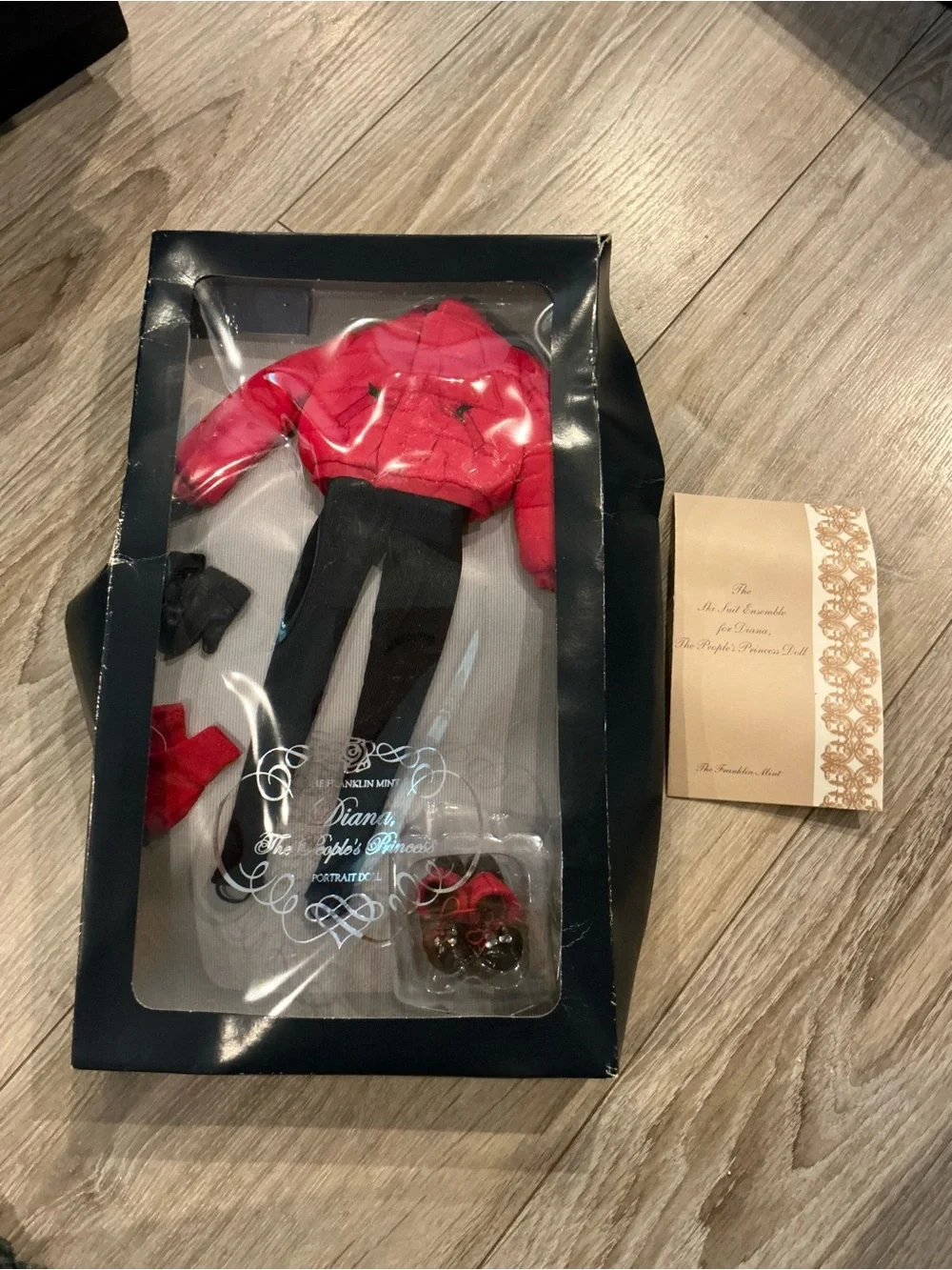 NIB Franklin Mint Princess Diana Doll Red Puffer Ski Jacket Outfit w/C.O.A.